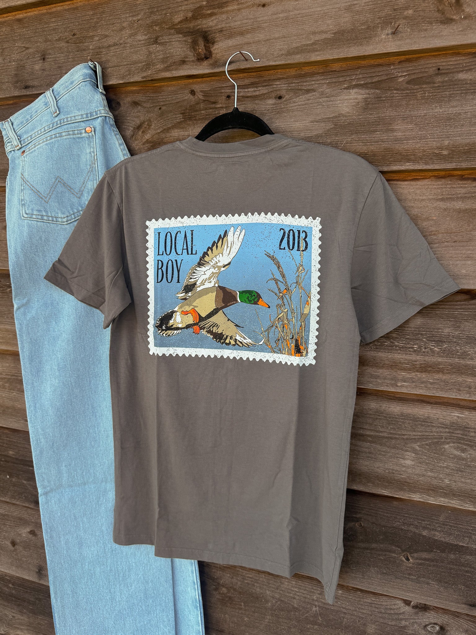 Men's Local Boy Mallard Stamp T-Shirt in Gray - Image 4