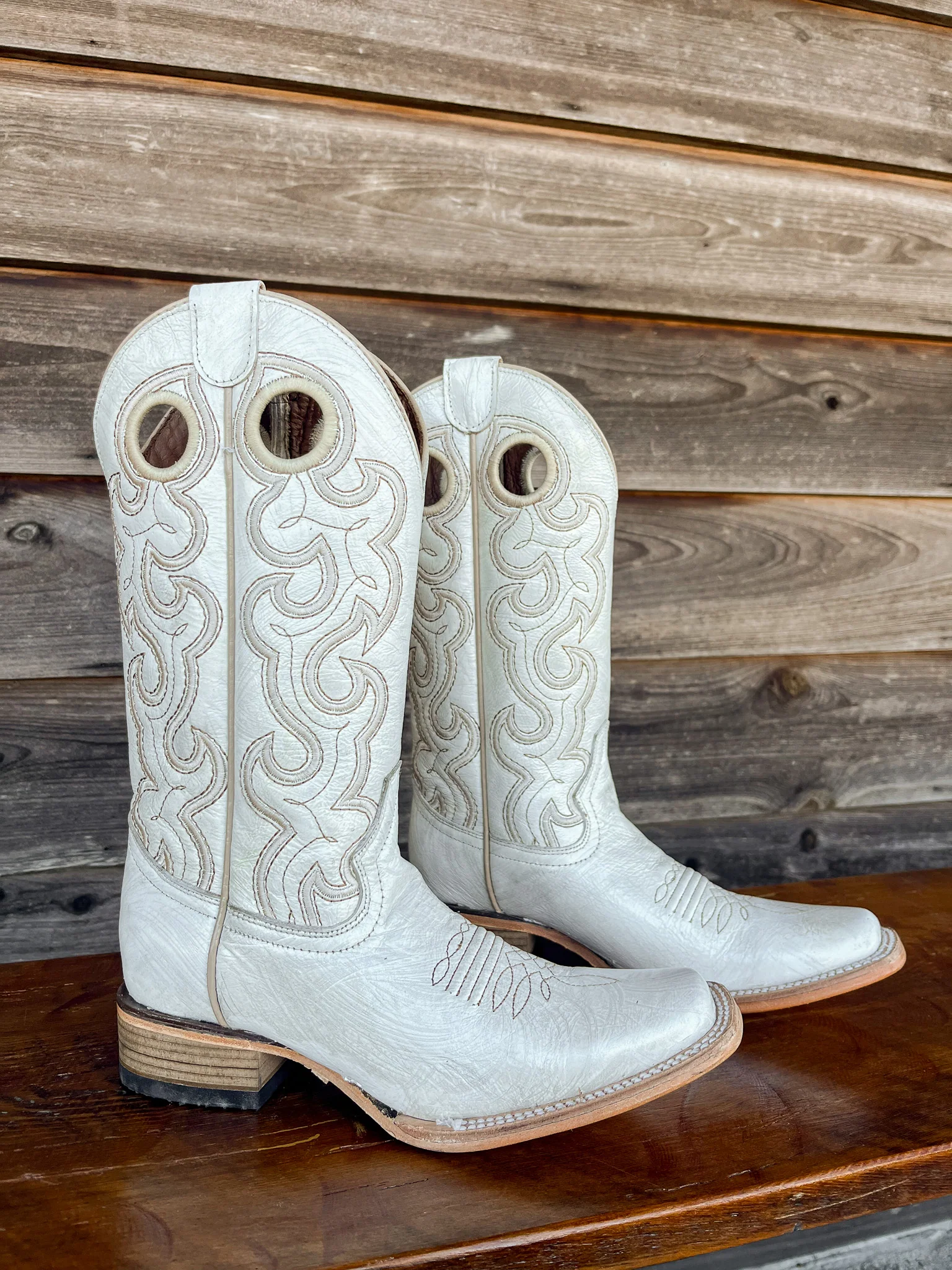 Women's Corral Pearl Cutout Embroidered Square Toe Western Boots - Image 4