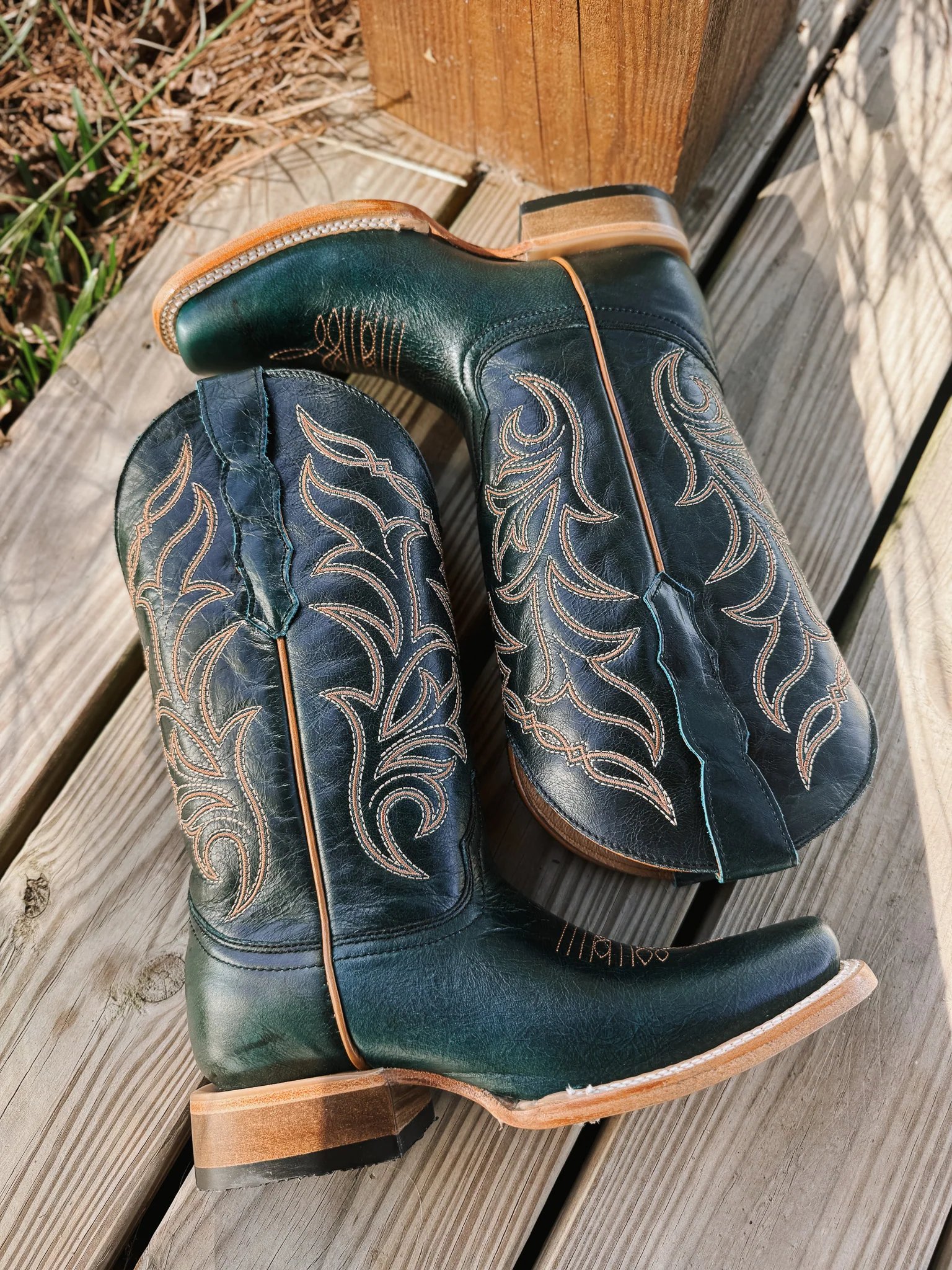 Women's Circle G Embroidery Boots - Image 13