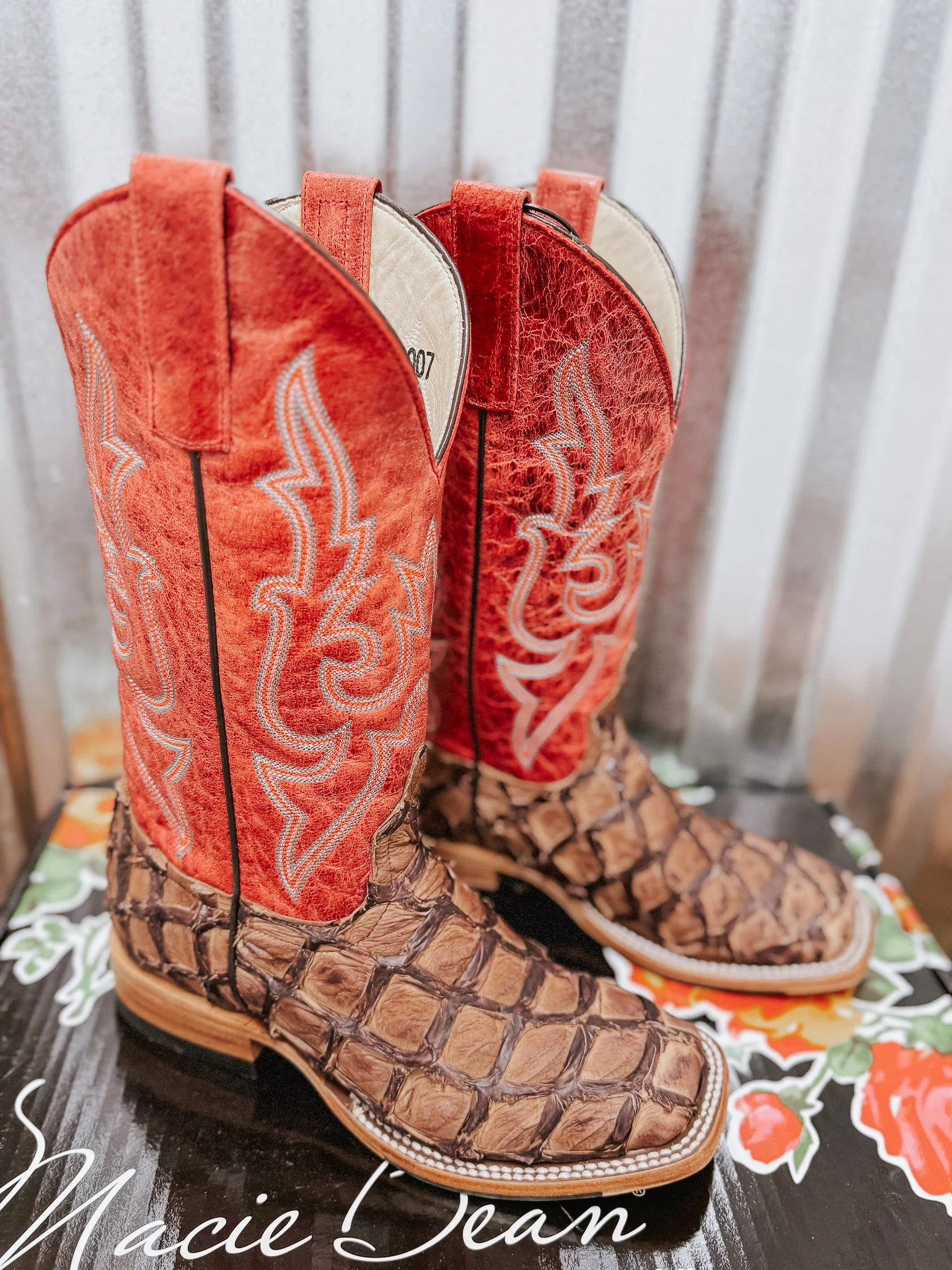 Women's Macie Bean Top Hand Cigar Matte Bass Boots - Image 4