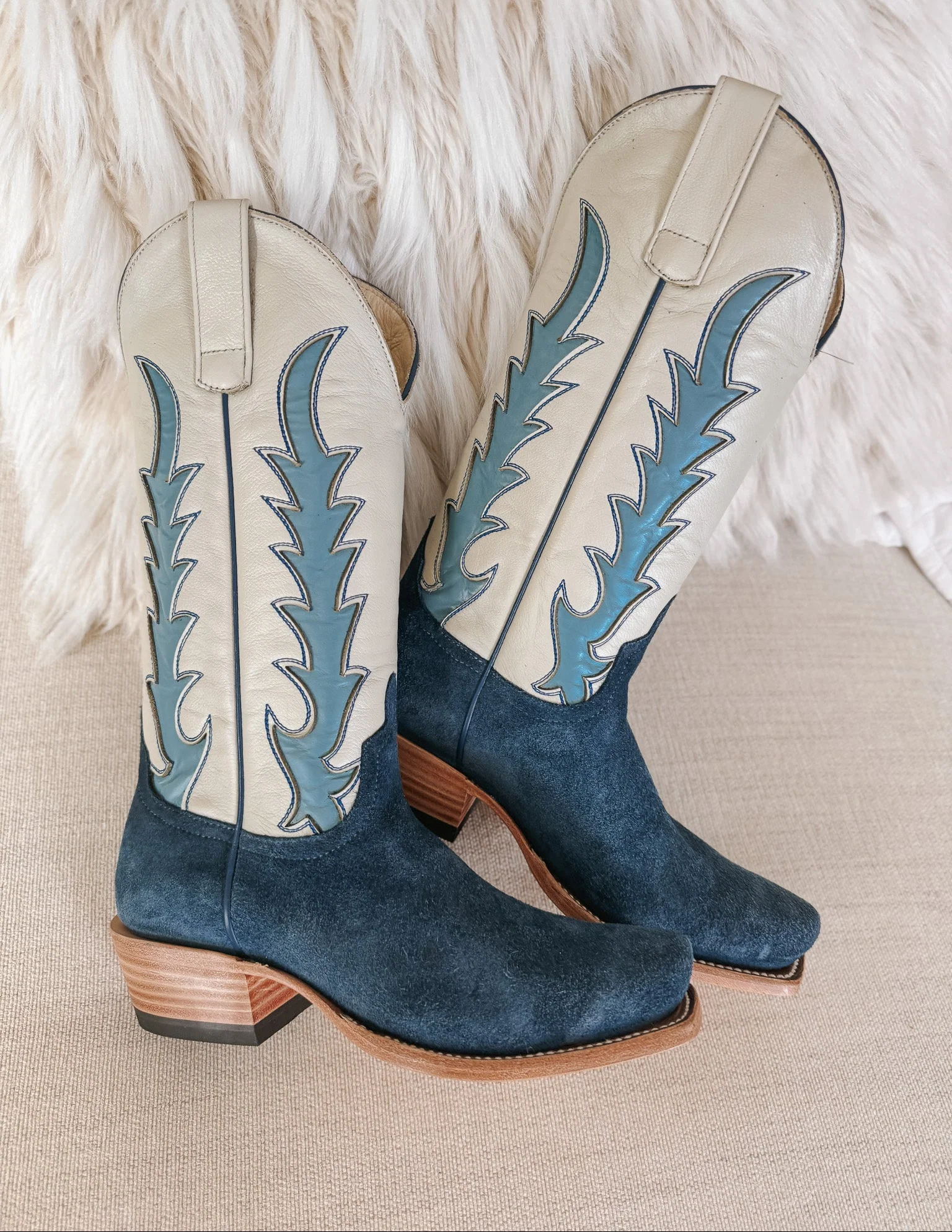 Women's Macie Bean Blue Suede Boots - Image 2