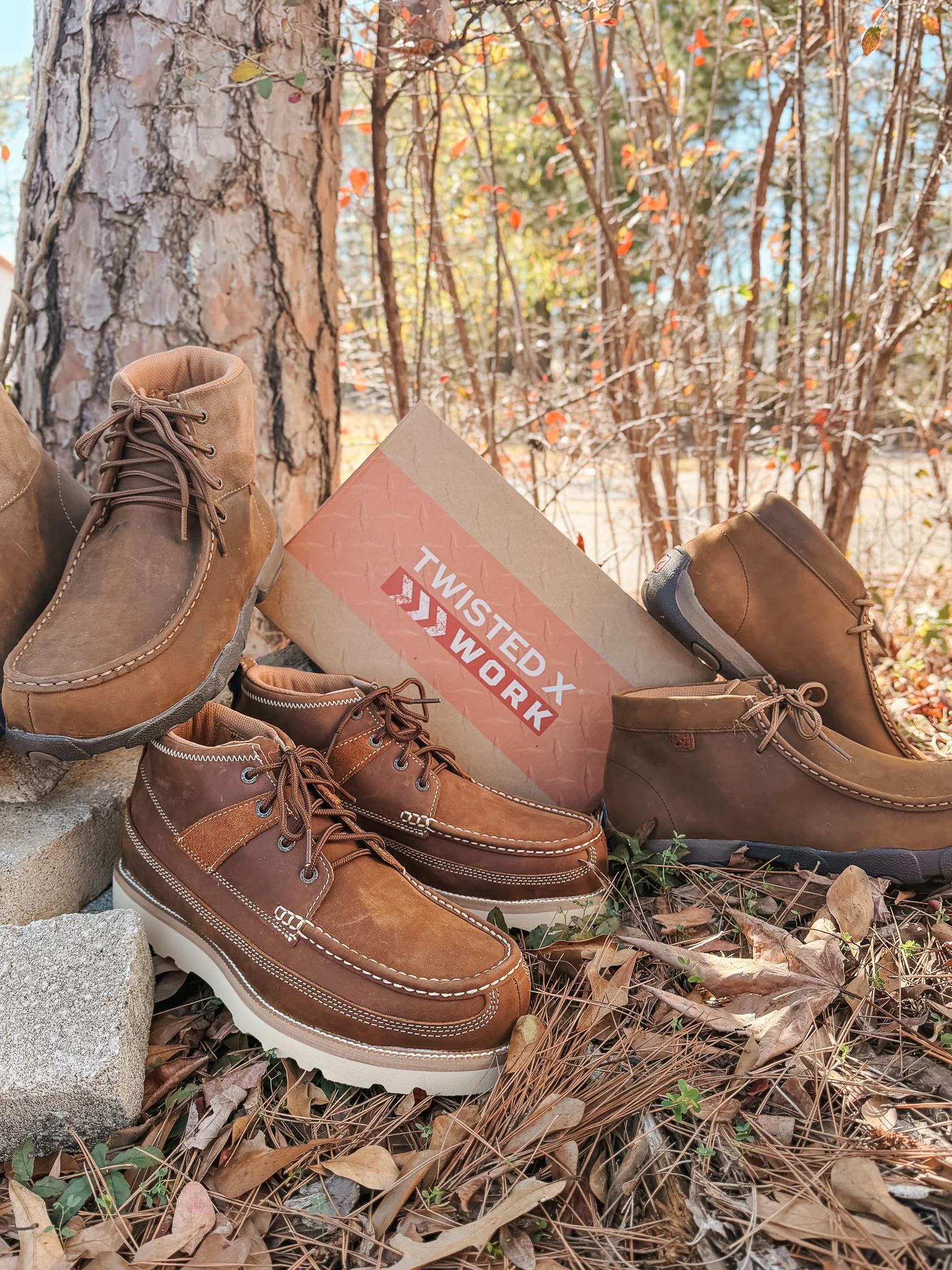 Men’s Twisted X Work Steel Toe Chukka Driving Moc - Image 10