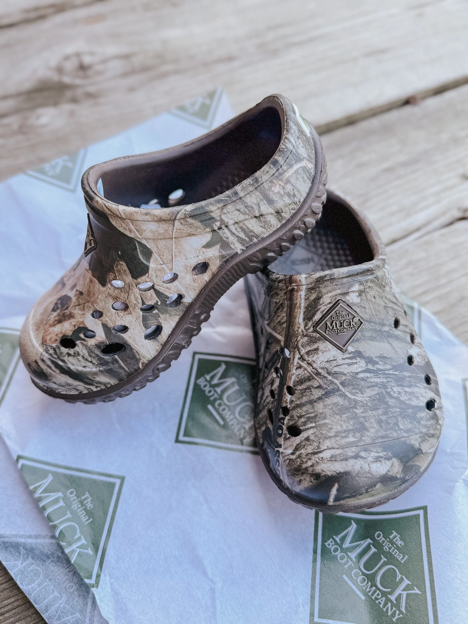 BIG KIDS' MOSSY OAK® COUNTRY DNA™ MUCKSTER LITE EVA CLOG - Image 6