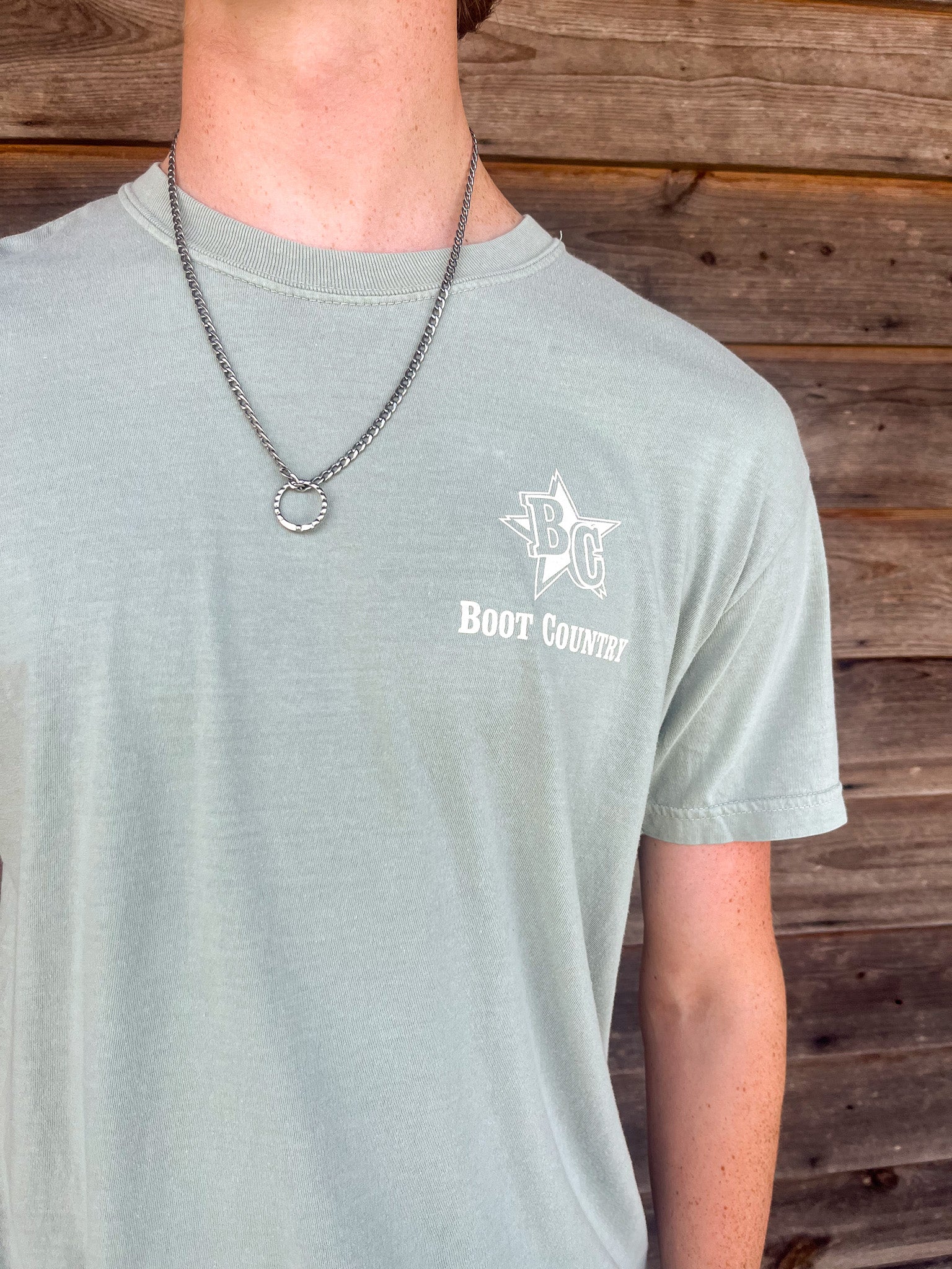 **EXCLUSIVE** Boot Country Gauge T-Shirt in Bay - Image 3