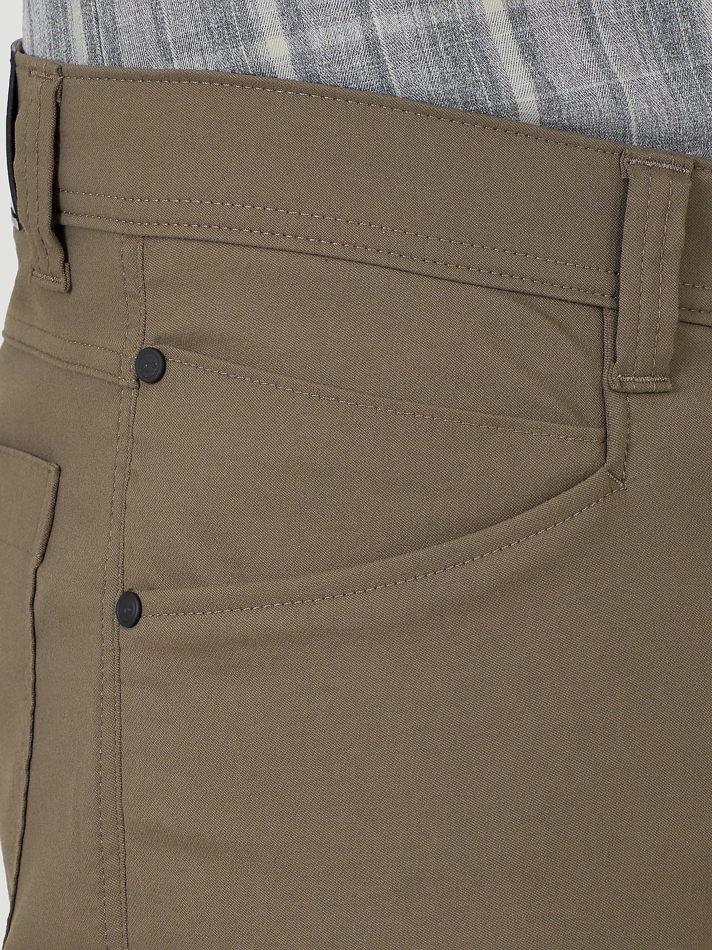 Men's Wrangler ATG Synthetic Utility Pant - Image 7