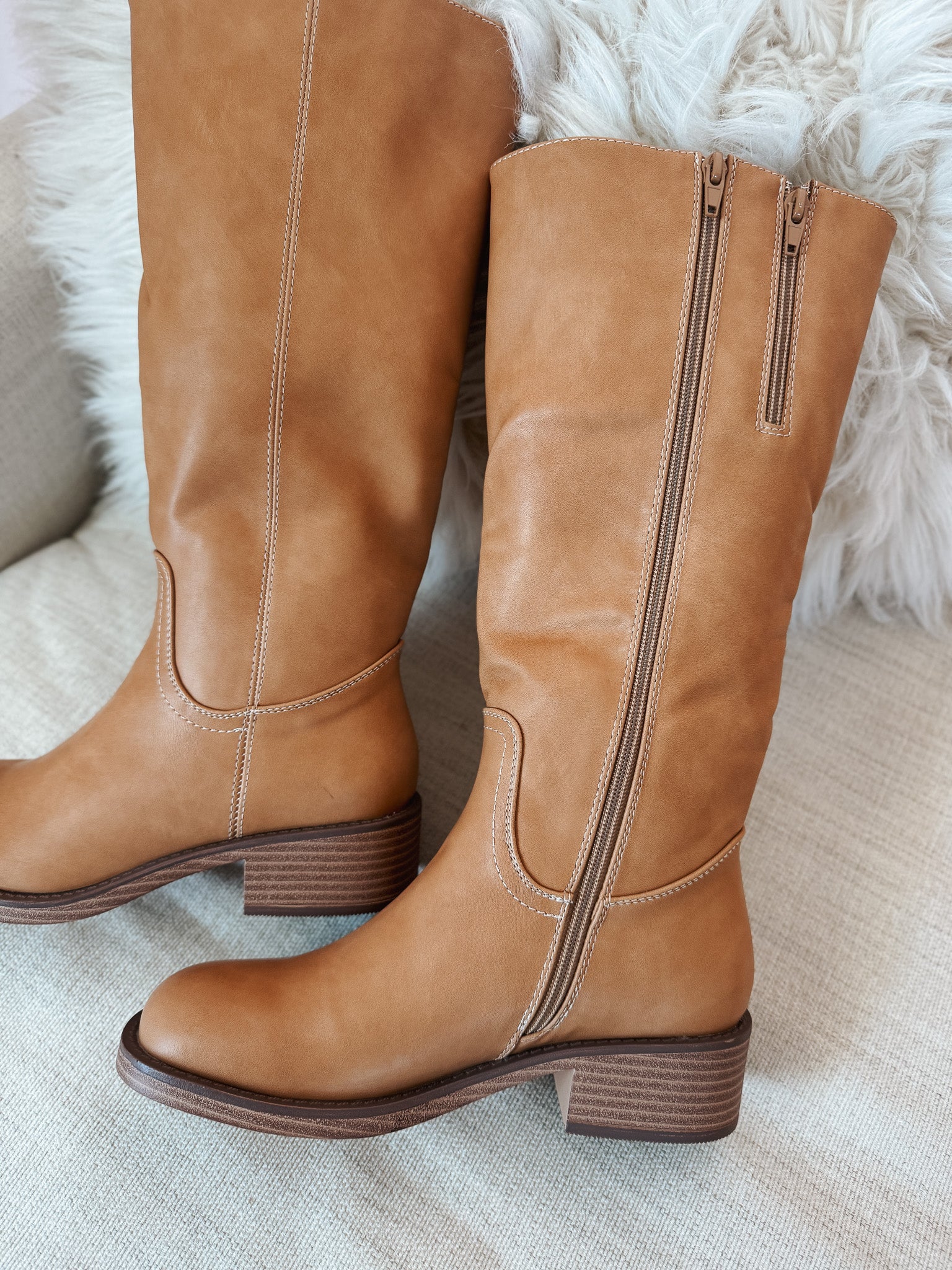 Off Campus Boots in Camel - Image 5
