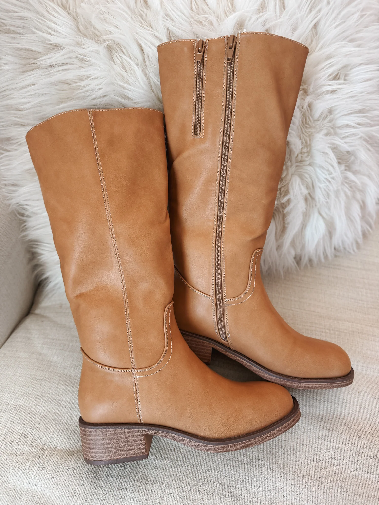 Off Campus Boots in Camel - Image 8