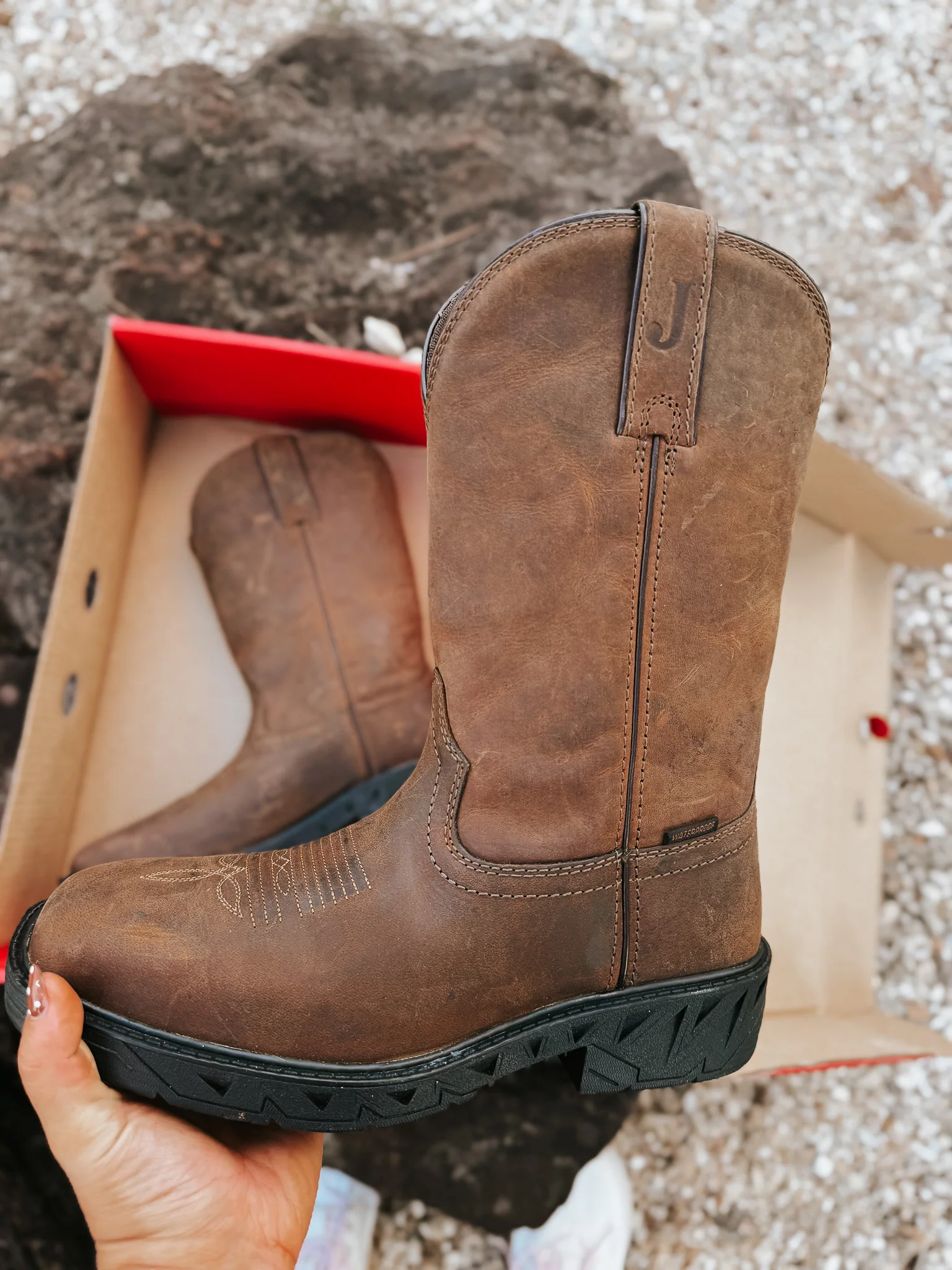 Justin Men's 11" Trencher Square Toe Waterproof Boots - Image 6