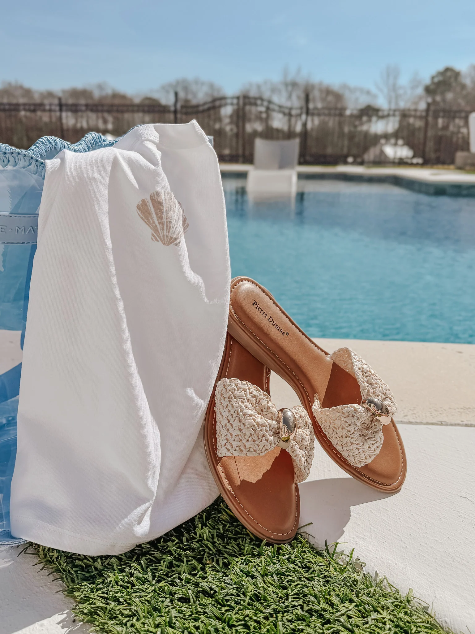 Golden Coast Bow Sandals - Image 4
