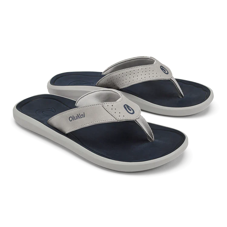 Men's Olukai Pili Sandals in Ash/Mood Indigo - Image 4