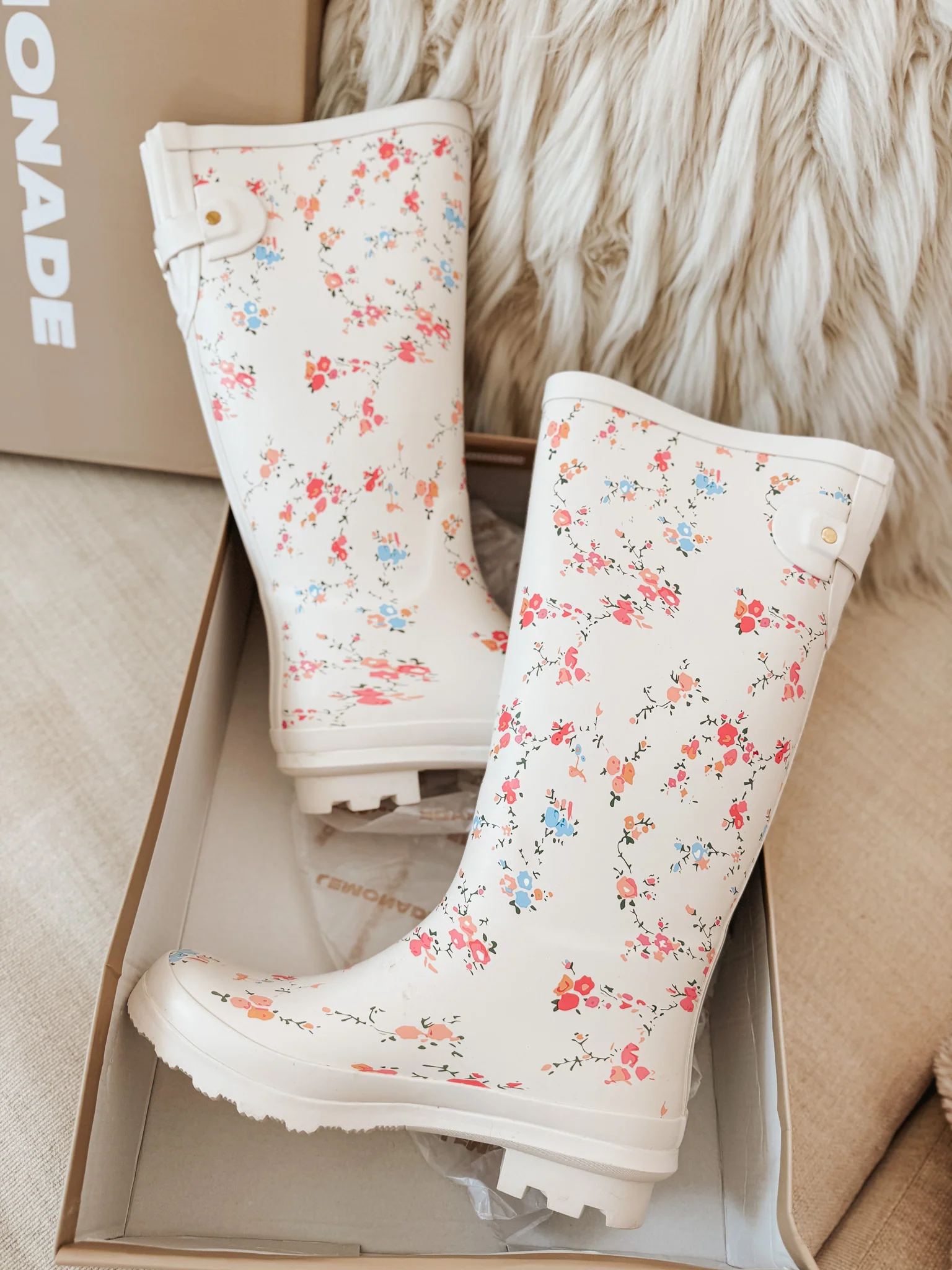 Puddle Party Floral Rainboots - Image 11