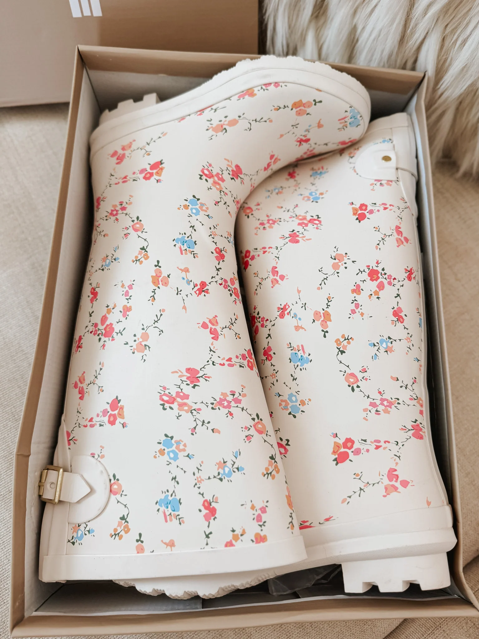 Puddle Party Floral Rainboots - Image 9