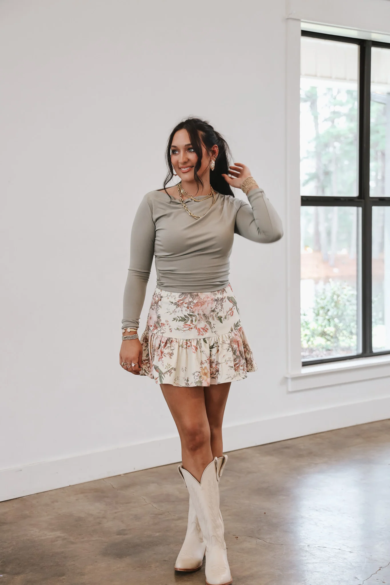 Spring Ready Floral Skirt - Image 11