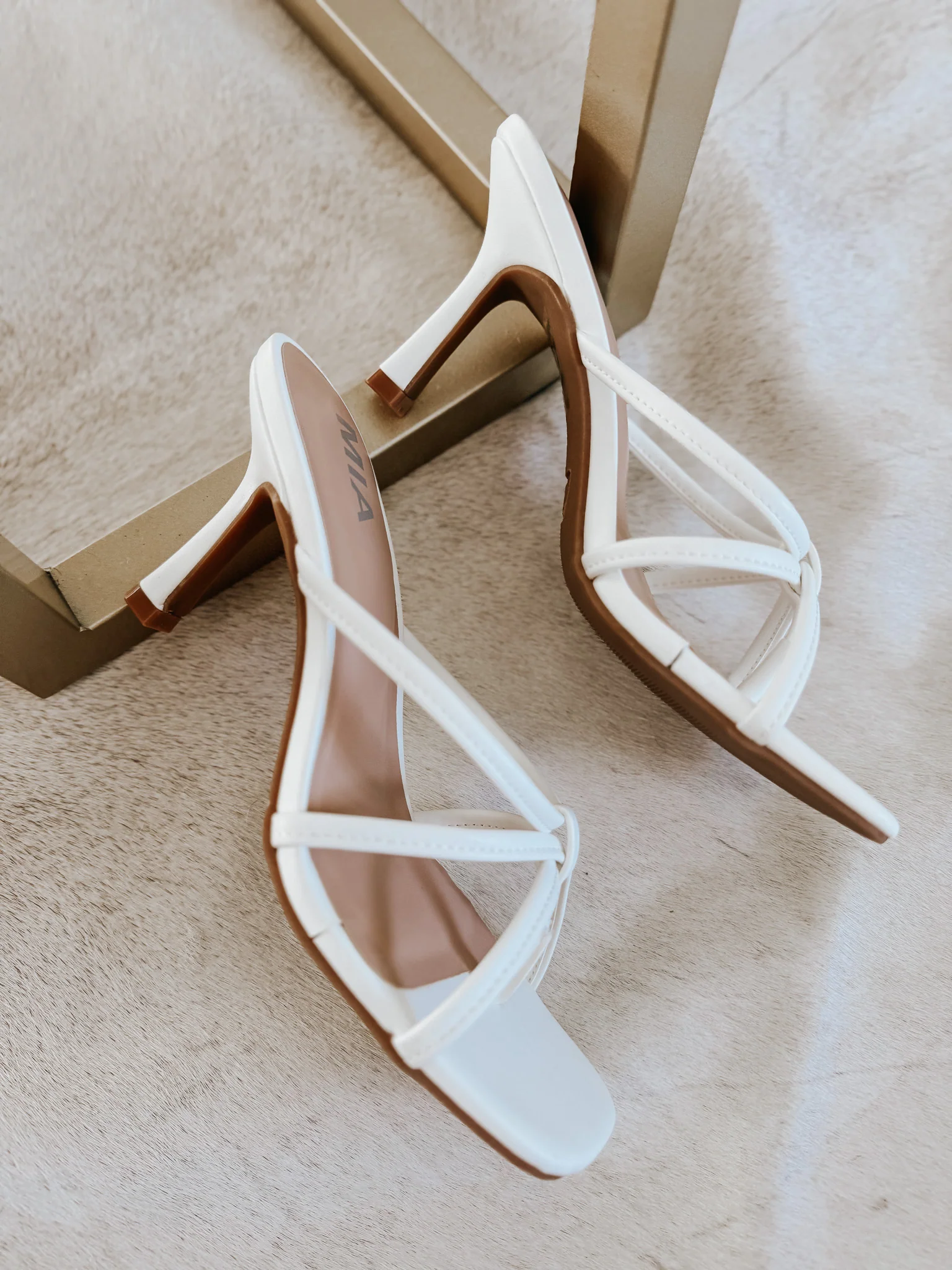 Everyday Chic Heels - Image 8