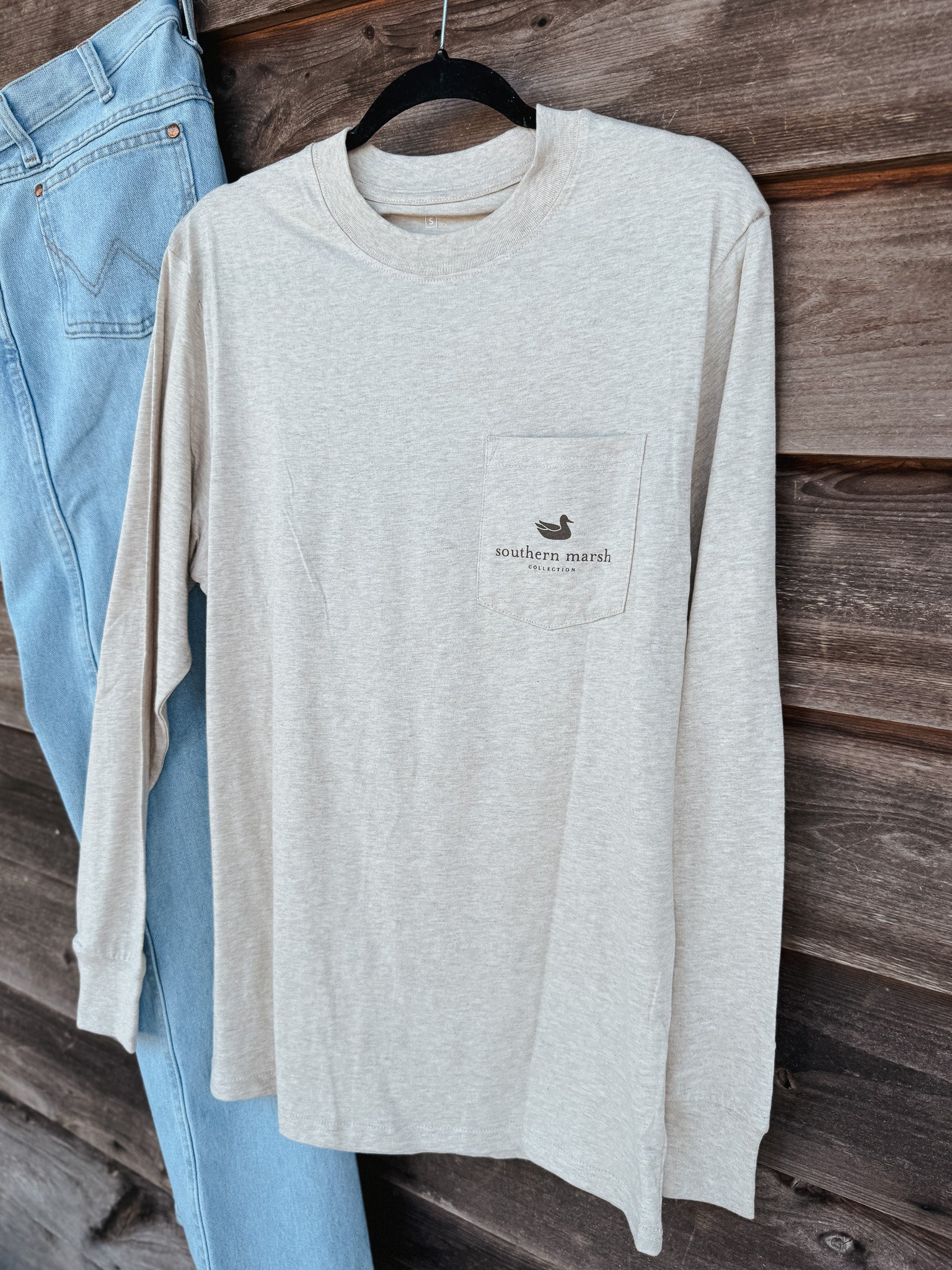 Southern Marsh Seawash™ Retro Duck Originals Long Sleeve T-Shirt in Taupe - Image 5