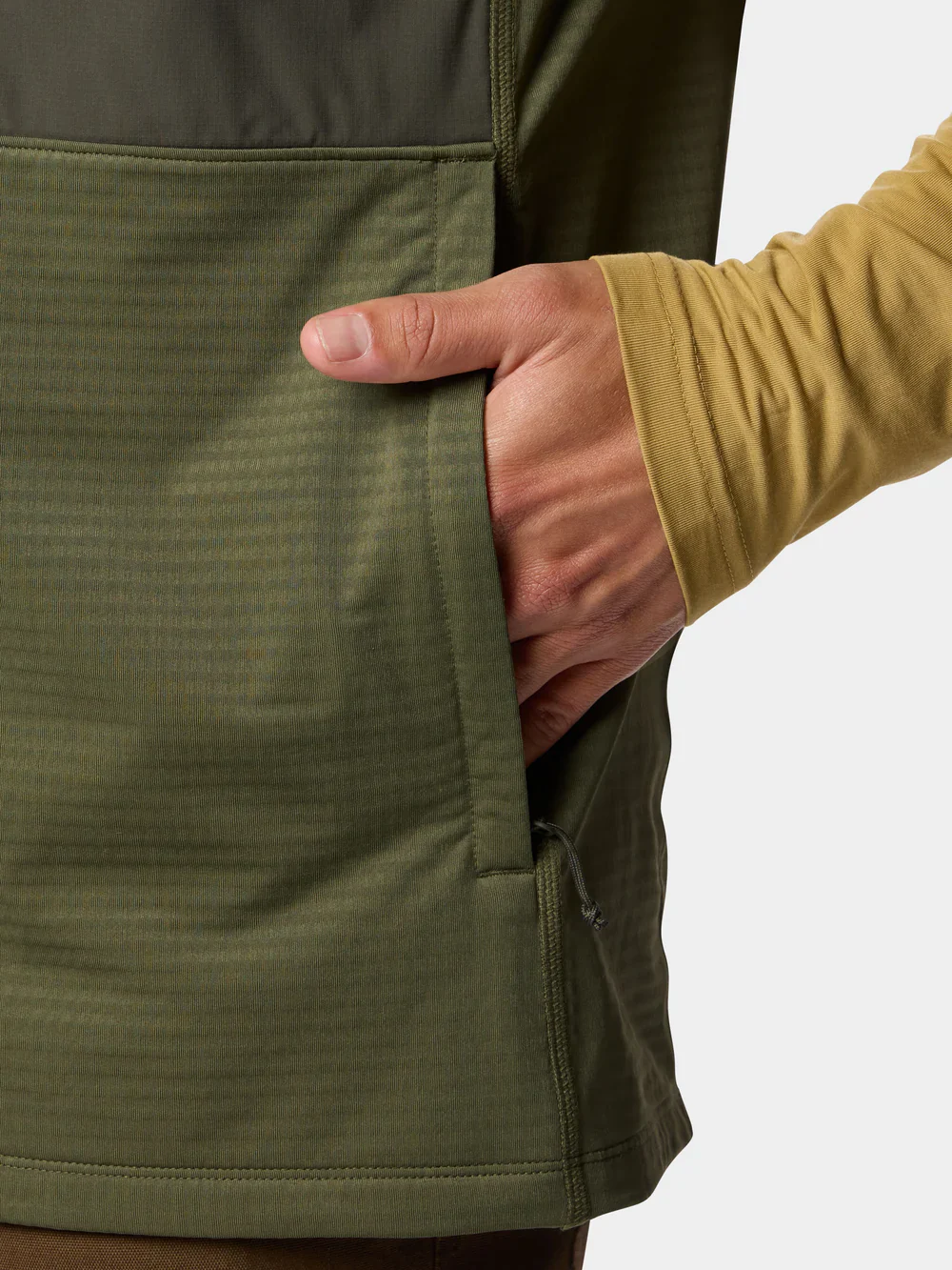 Duck Camp Lightweight Grid Tech Vest in Moss/Raven - Image 4