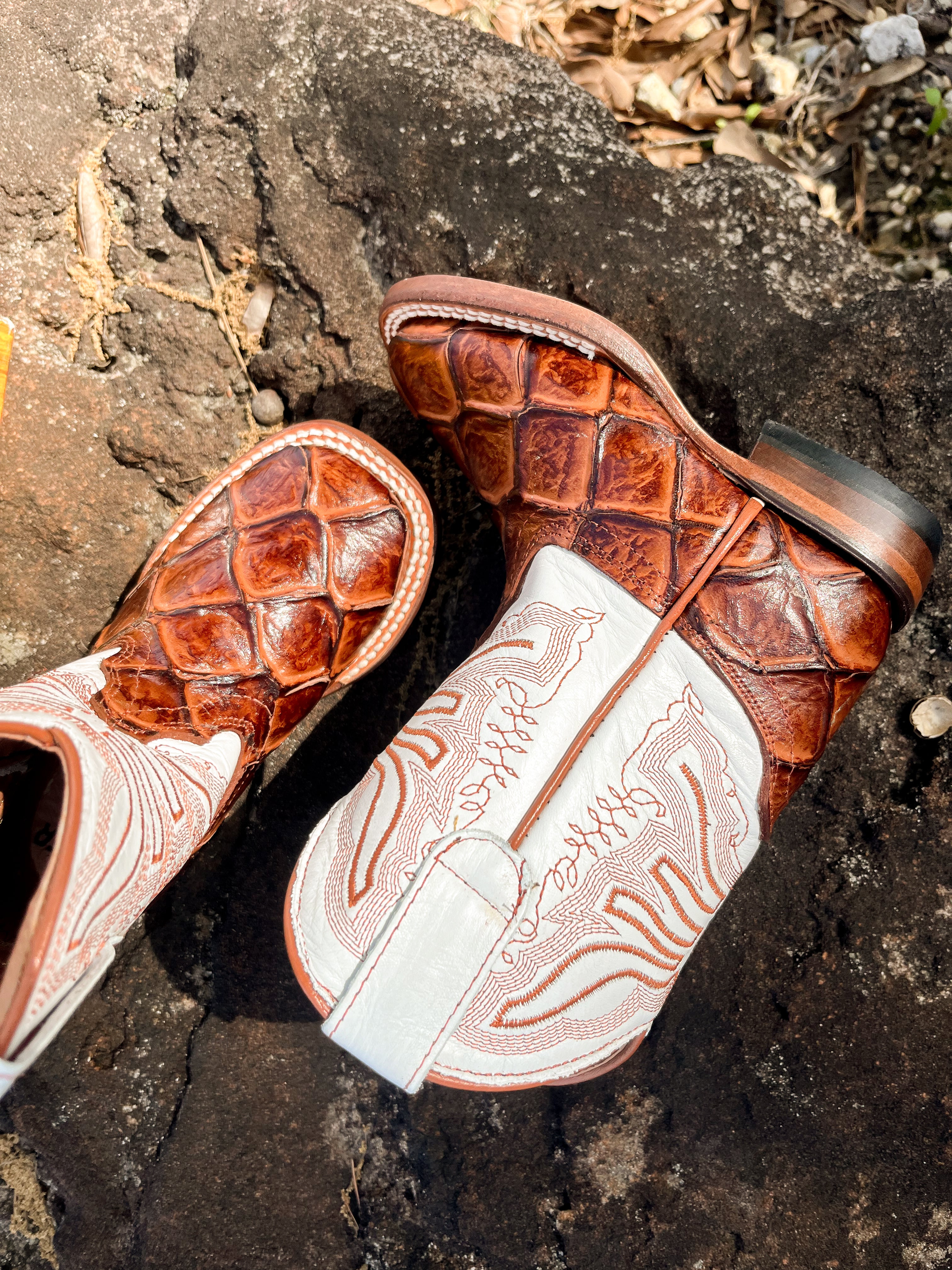 Youth Tanner Mark Arnold Fish Boot - Image 5