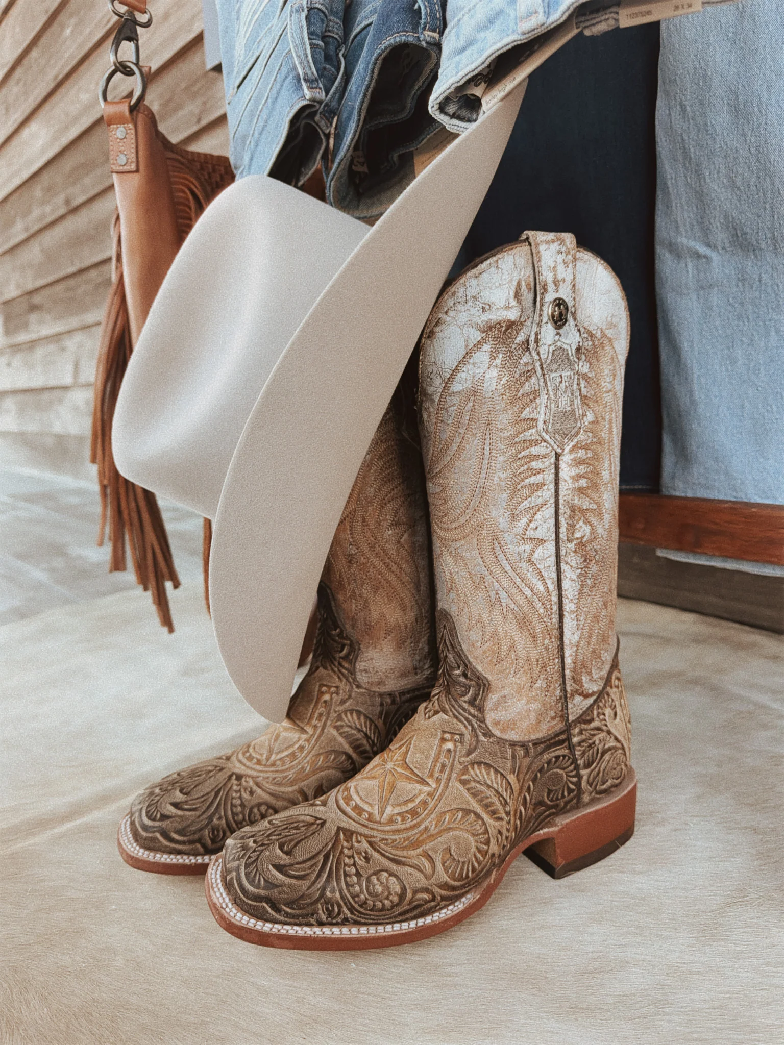 Tanner Mark Women's Mocha Chino Tooled Horseshoe Boots - Image 2