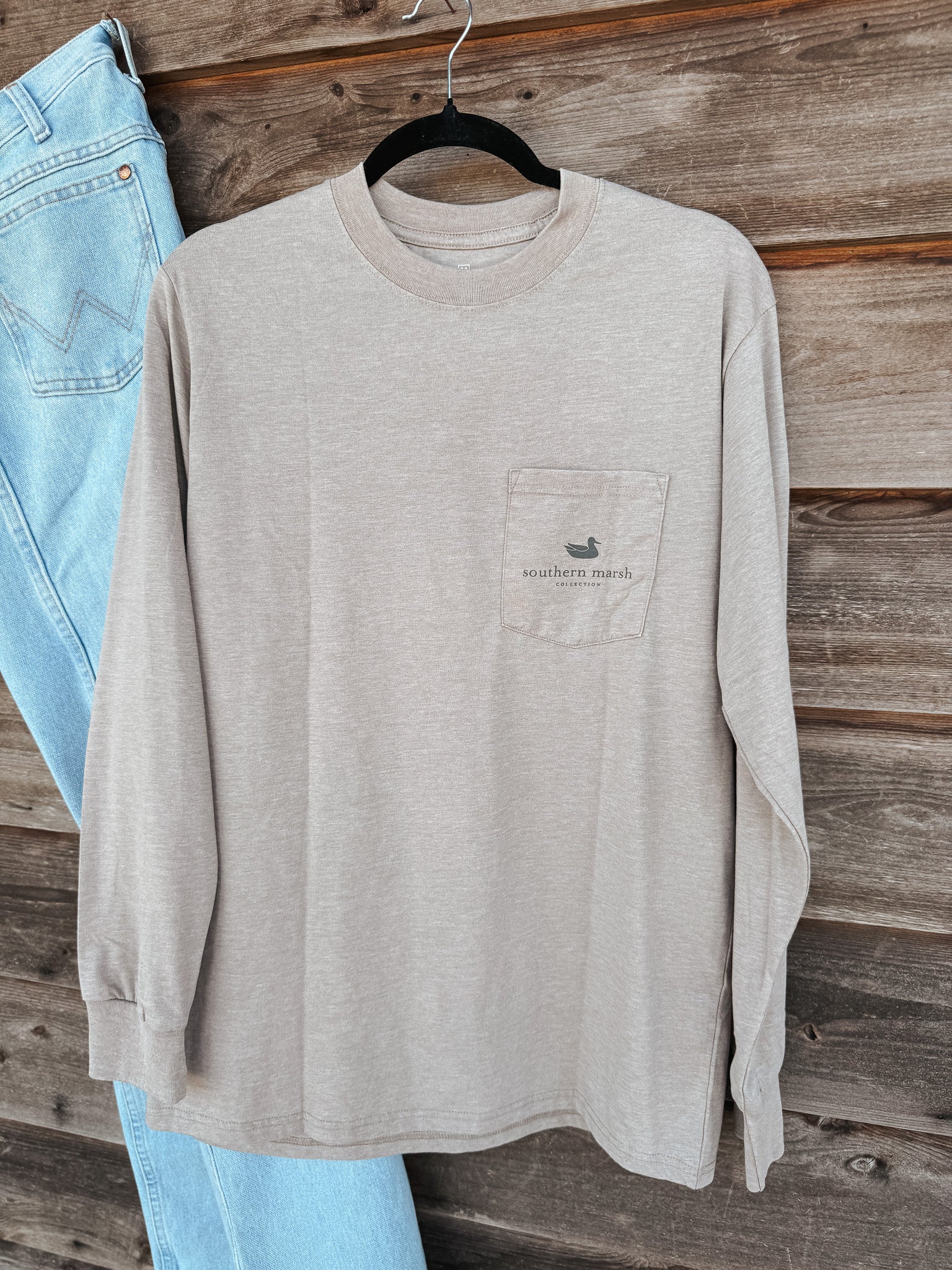Southern Marsh Undaunting Focus Seawash Long Sleeve T-Shirt in Burnt Taupe - Image 4