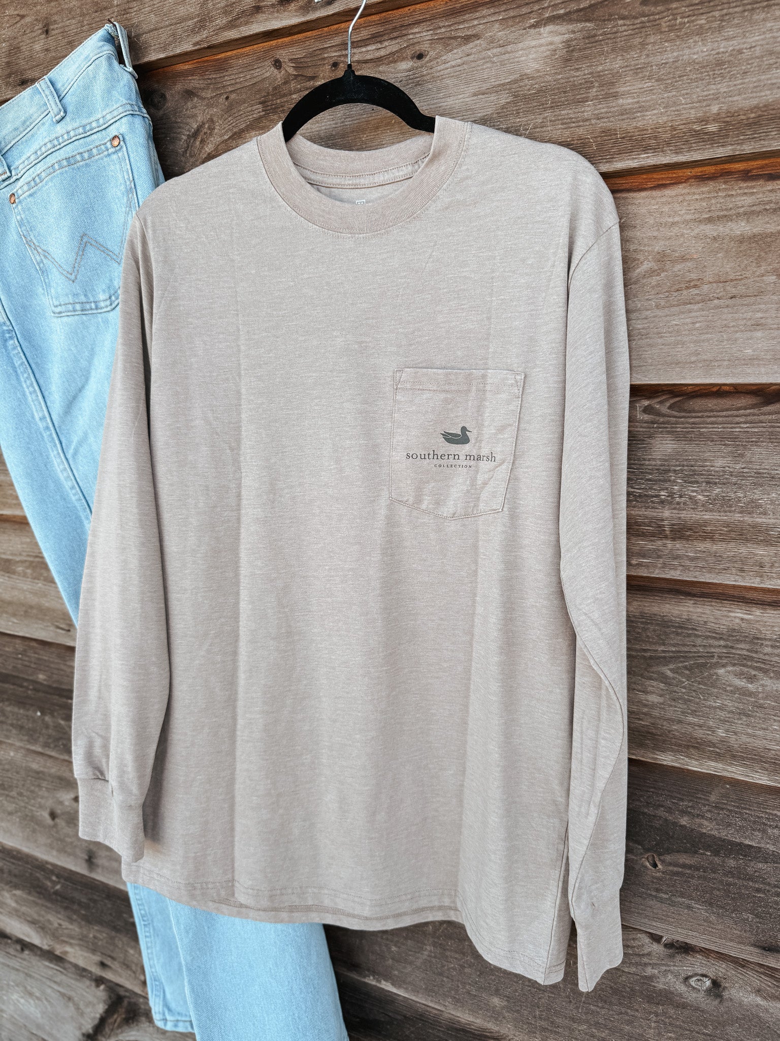 Southern Marsh Undaunting Focus Seawash Long Sleeve T-Shirt in Burnt Taupe - Image 7
