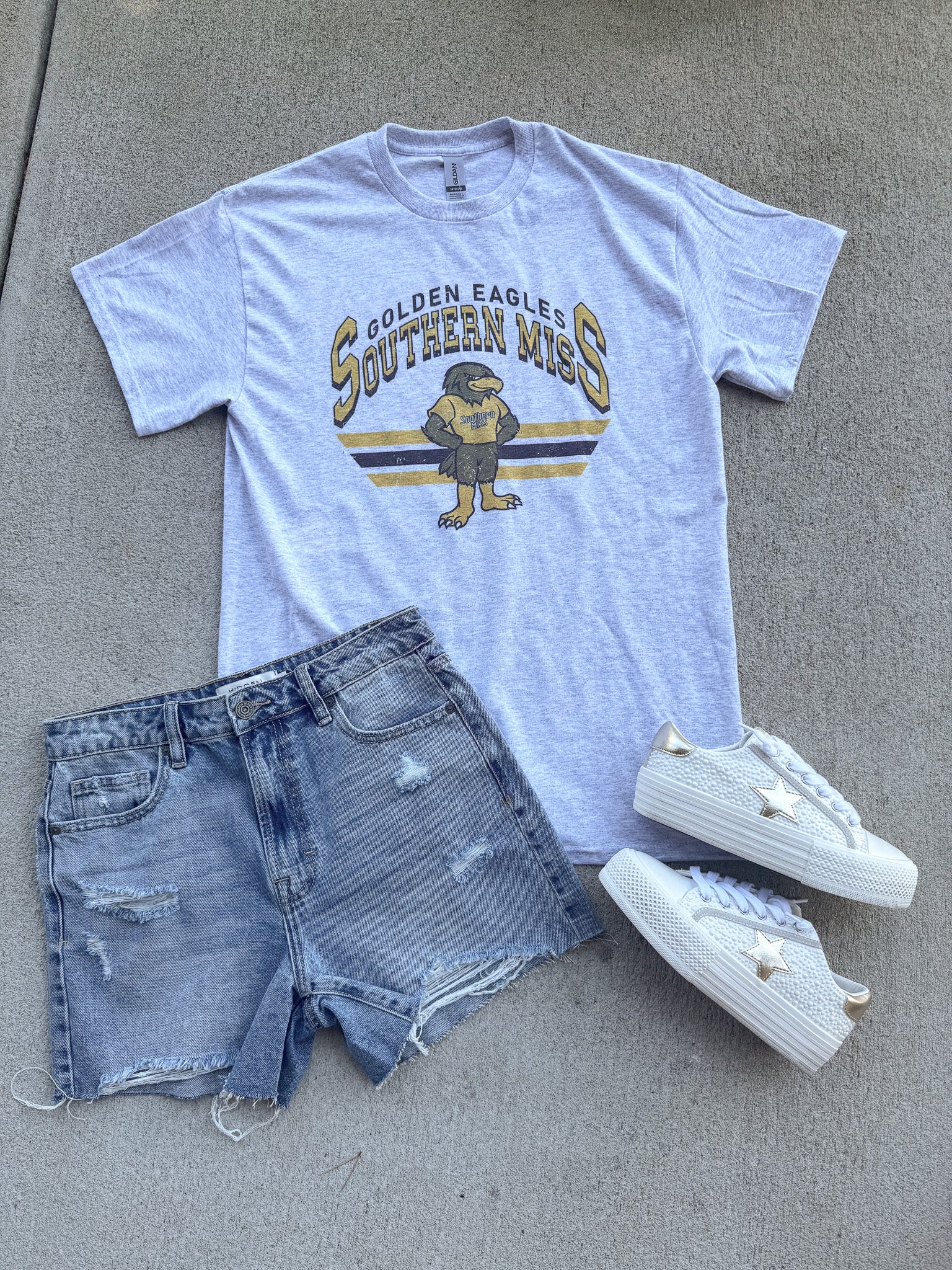 Usm Eagles Retro Tee - Image 6