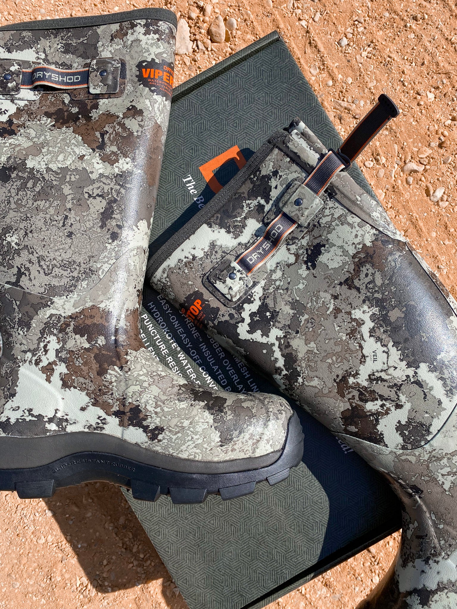 VIPERSTOP SNAKE HUNTING BOOT WITH GUSSET - Image 2