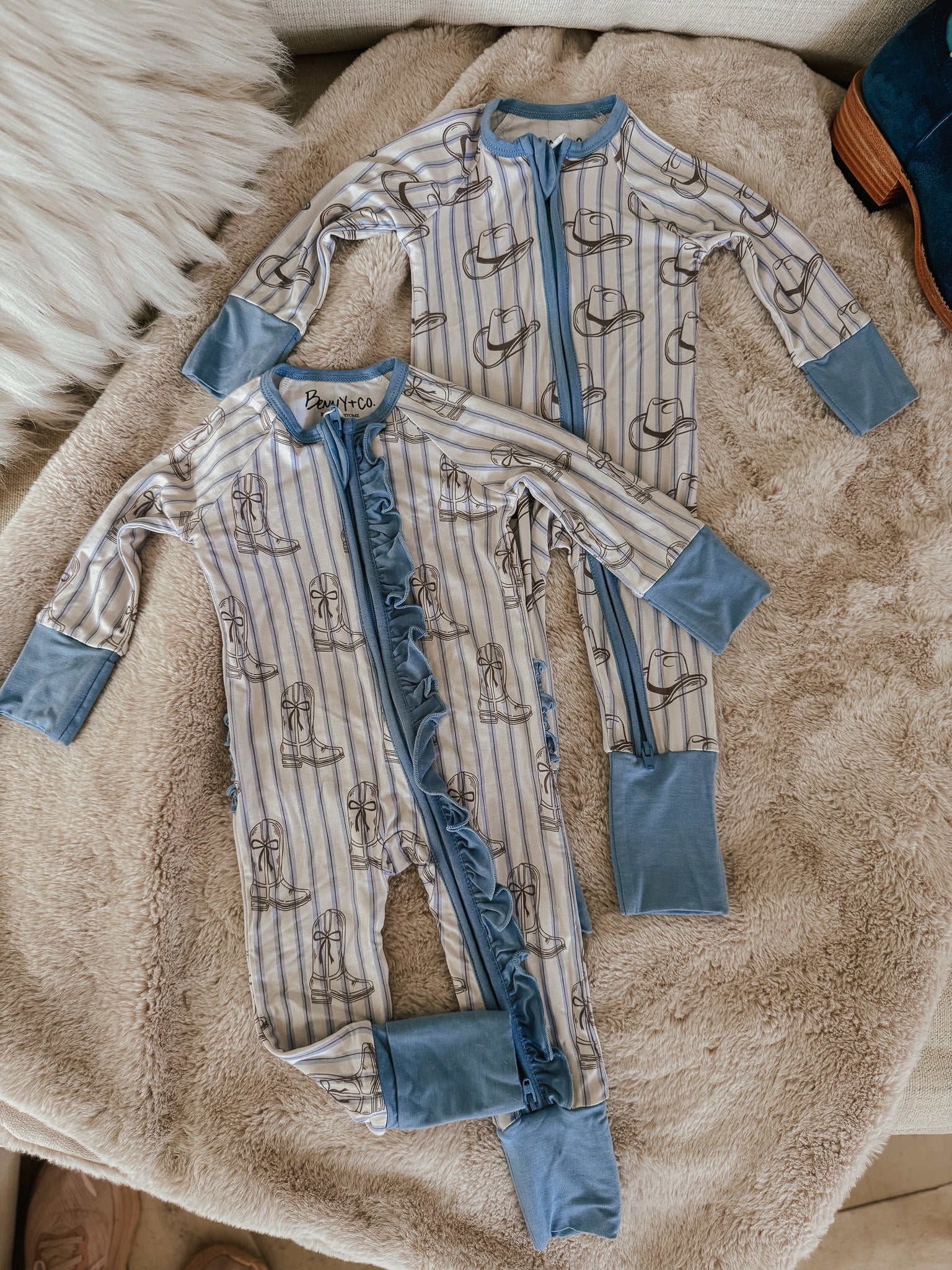 Western Blues Striped Bamboo Sleeper - Cowgirl Boot & Cowboy Hat - Image 24