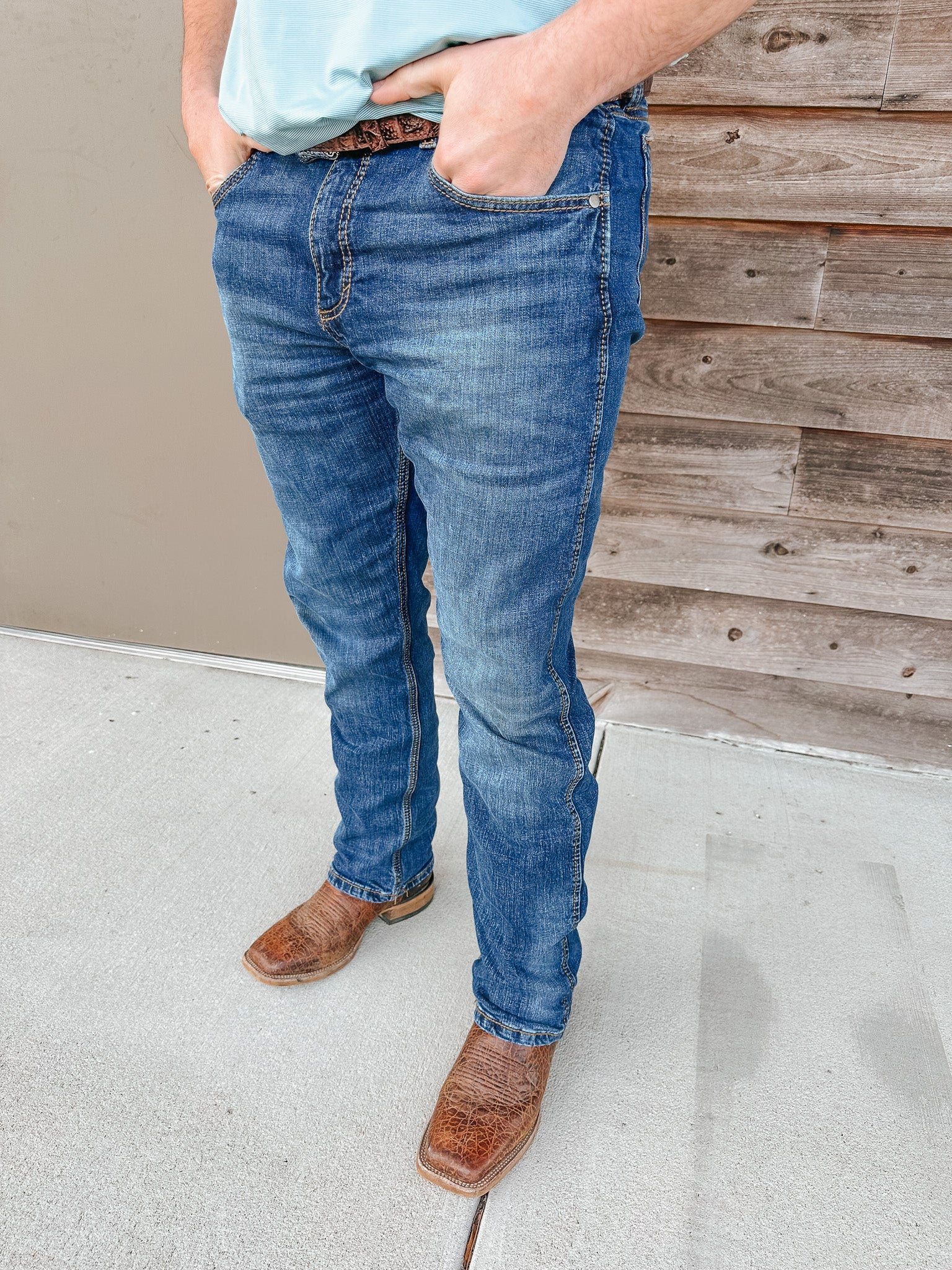 Wrangler Retro Men's Slim Fit Straight Leg Jeans - Image 2