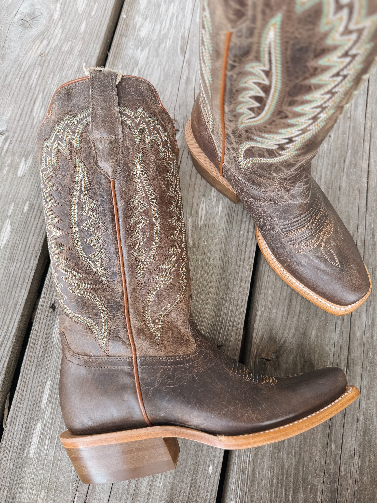 Women's R. Watson Mad Brown Goat Boats - Image 8
