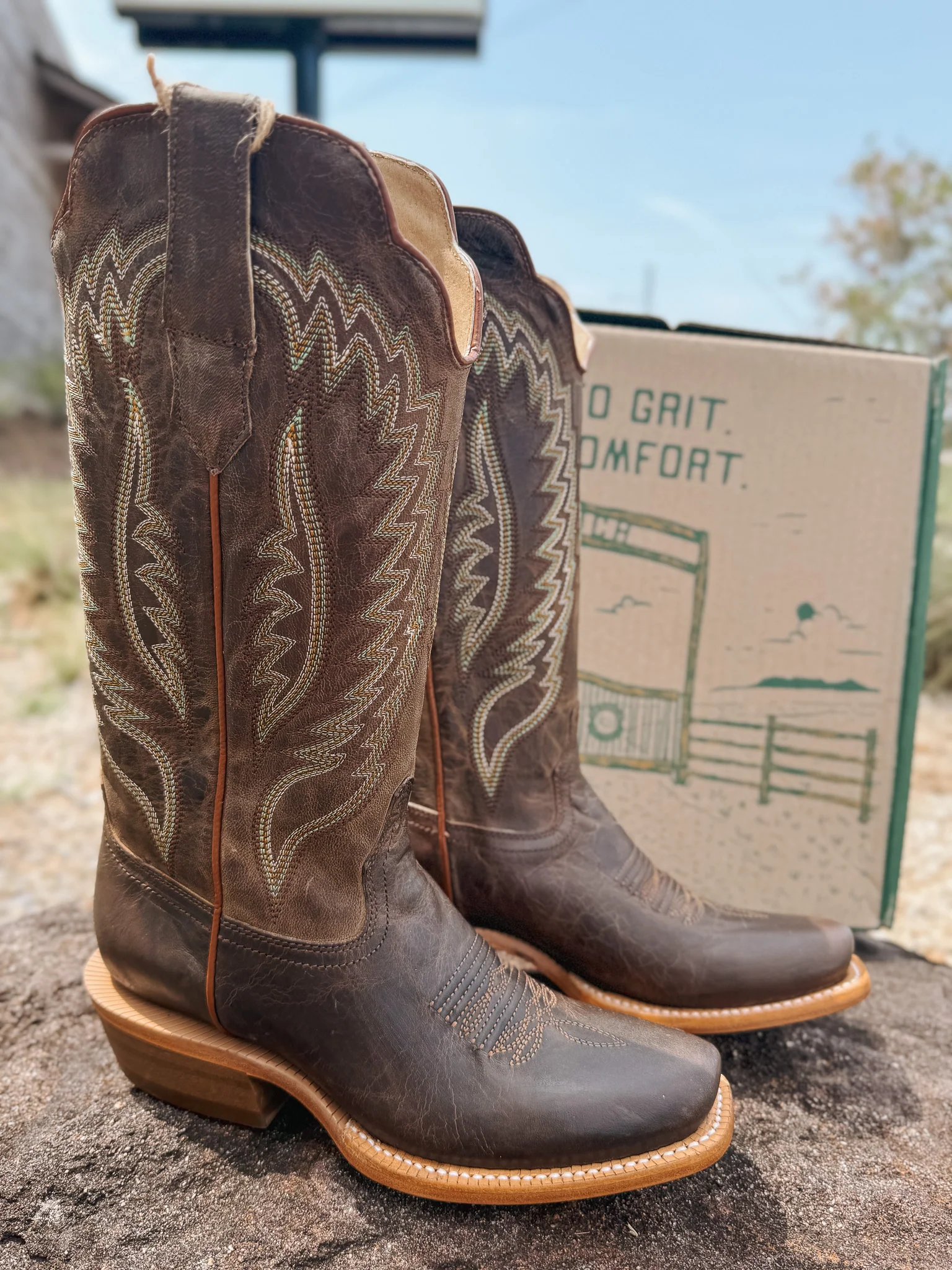 Women's R. Watson Mad Brown Goat Boats - Image 9