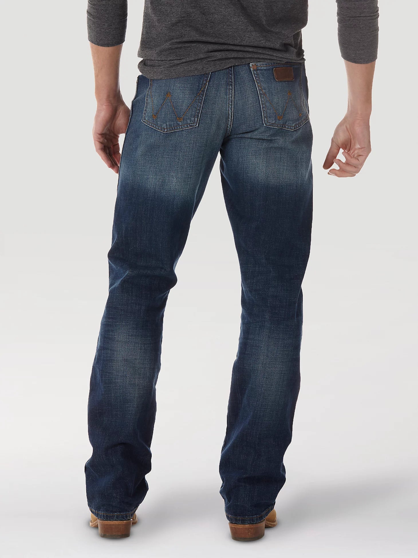 MEN'S WRANGLER RETRO RELAXED FIT BOOTCUT JEAN - Image 2