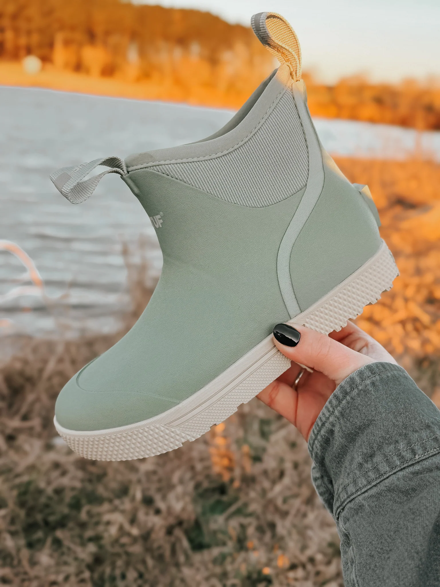 XTRATUF Women's Wheelhouse Ankle Deck Boot in Iceberg - Image 17
