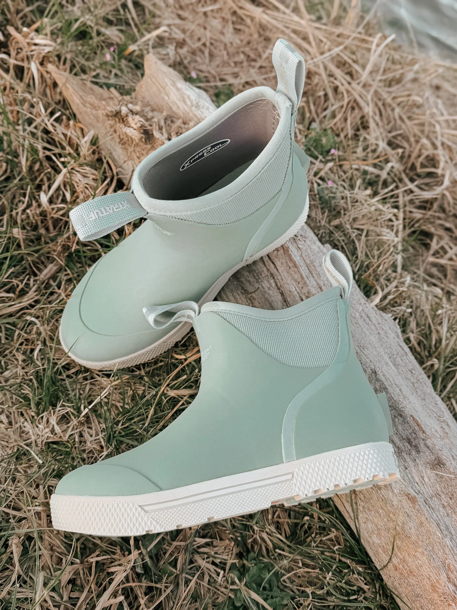 XTRATUF Women's Wheelhouse Ankle Deck Boot in Iceberg - Image 4
