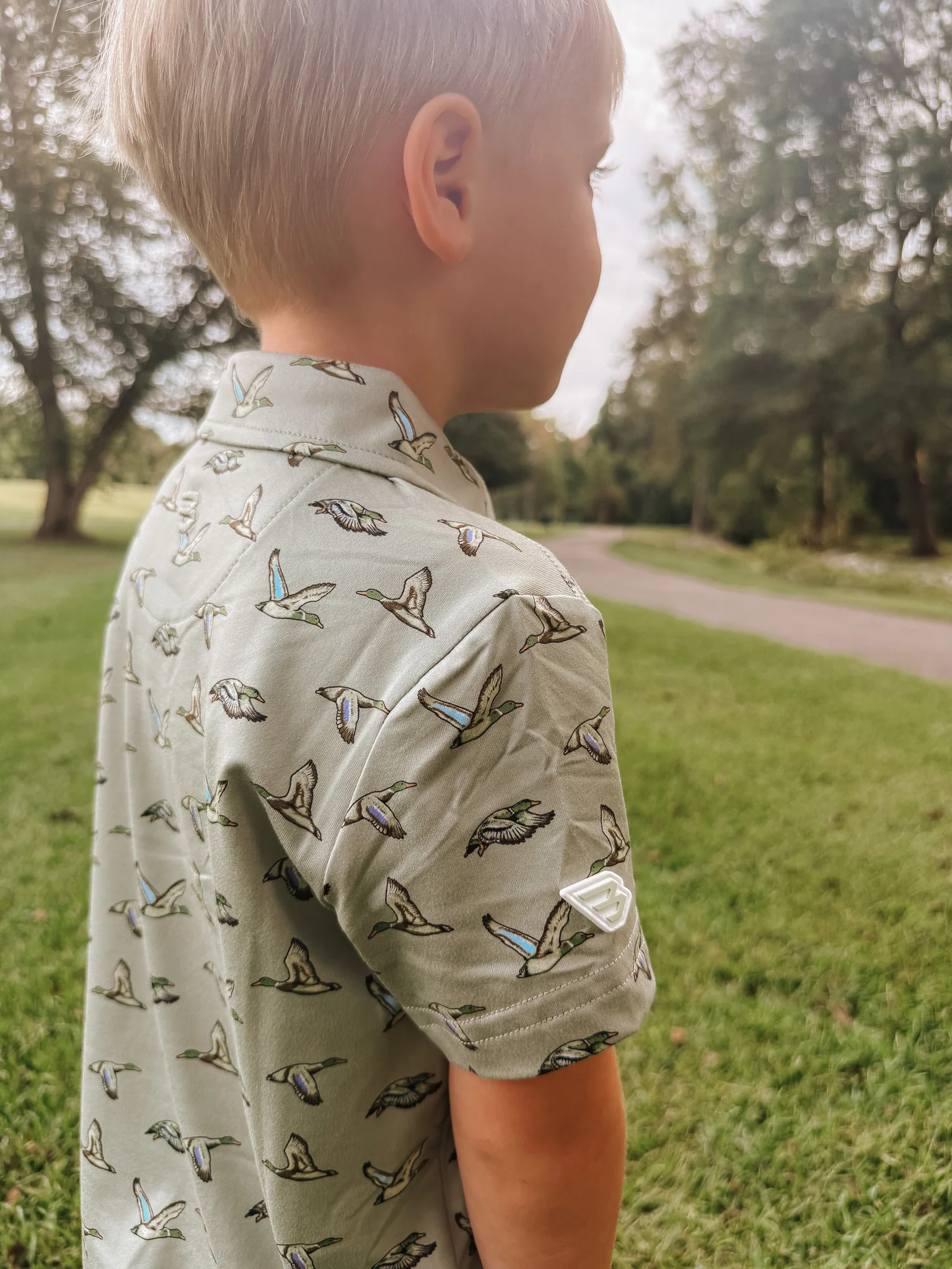 Burlebo Youth & Toddler Flying Ducks Polo in Green - Image 4