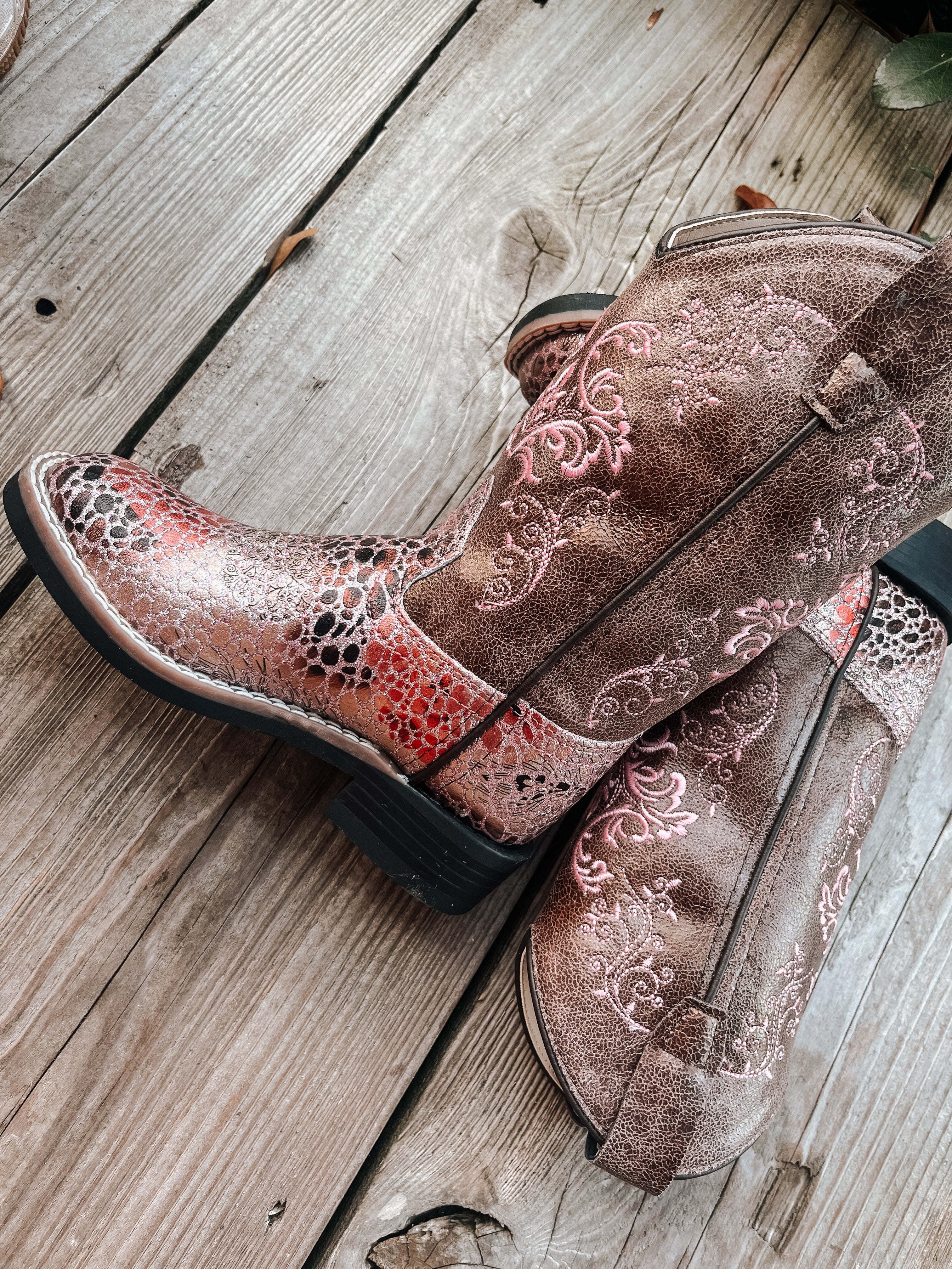Youth Old West Pink Square Toe Boots - Image 3